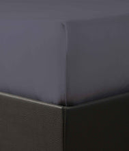 Laden Sie das Bild in den Galerie-Viewer, Bonne Nuit Spannbetttuch